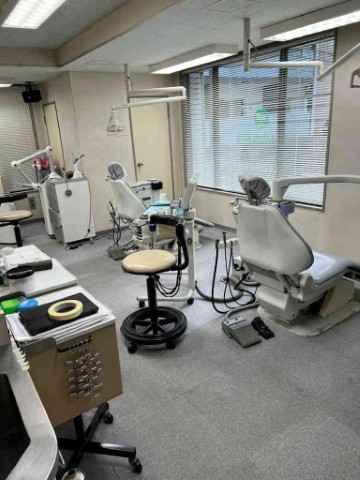 歯科医院の外見・室内写真1