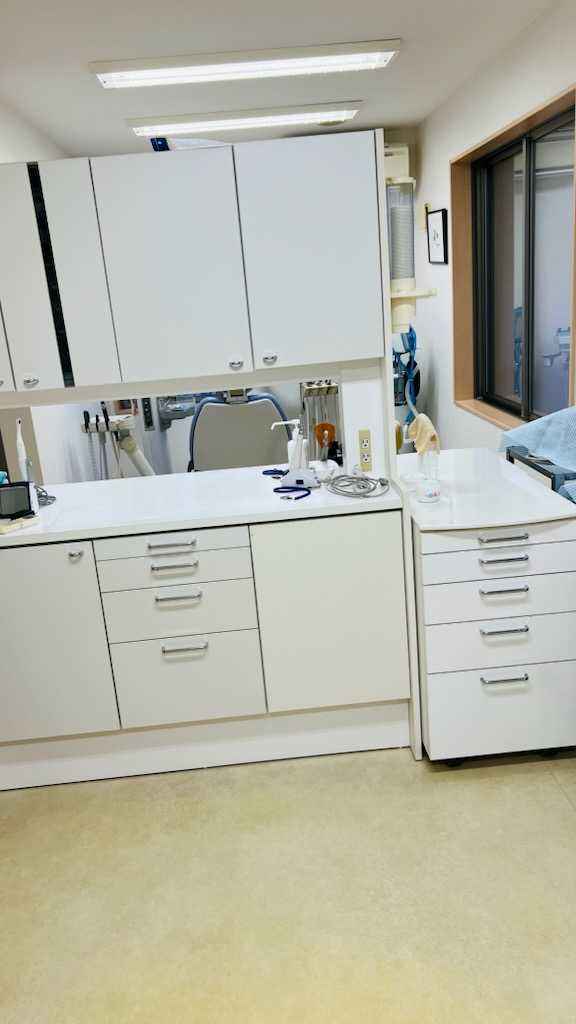 歯科医院の外見・室内写真2