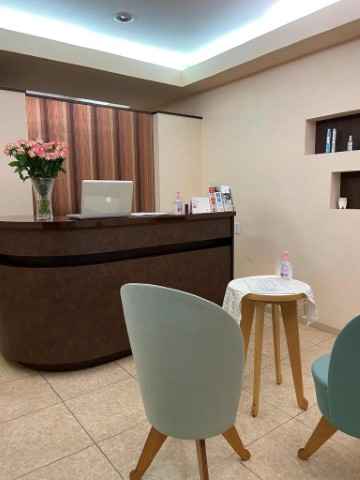 歯科医院の外見・室内写真1